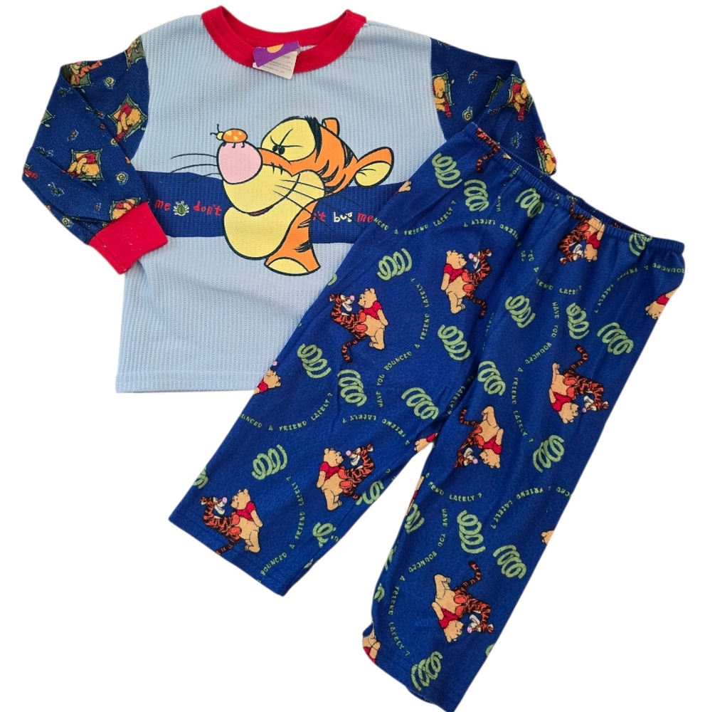 Vintage Y2k Winnie The Pooh Blue and Red Tigger Pajamas 2pc Set